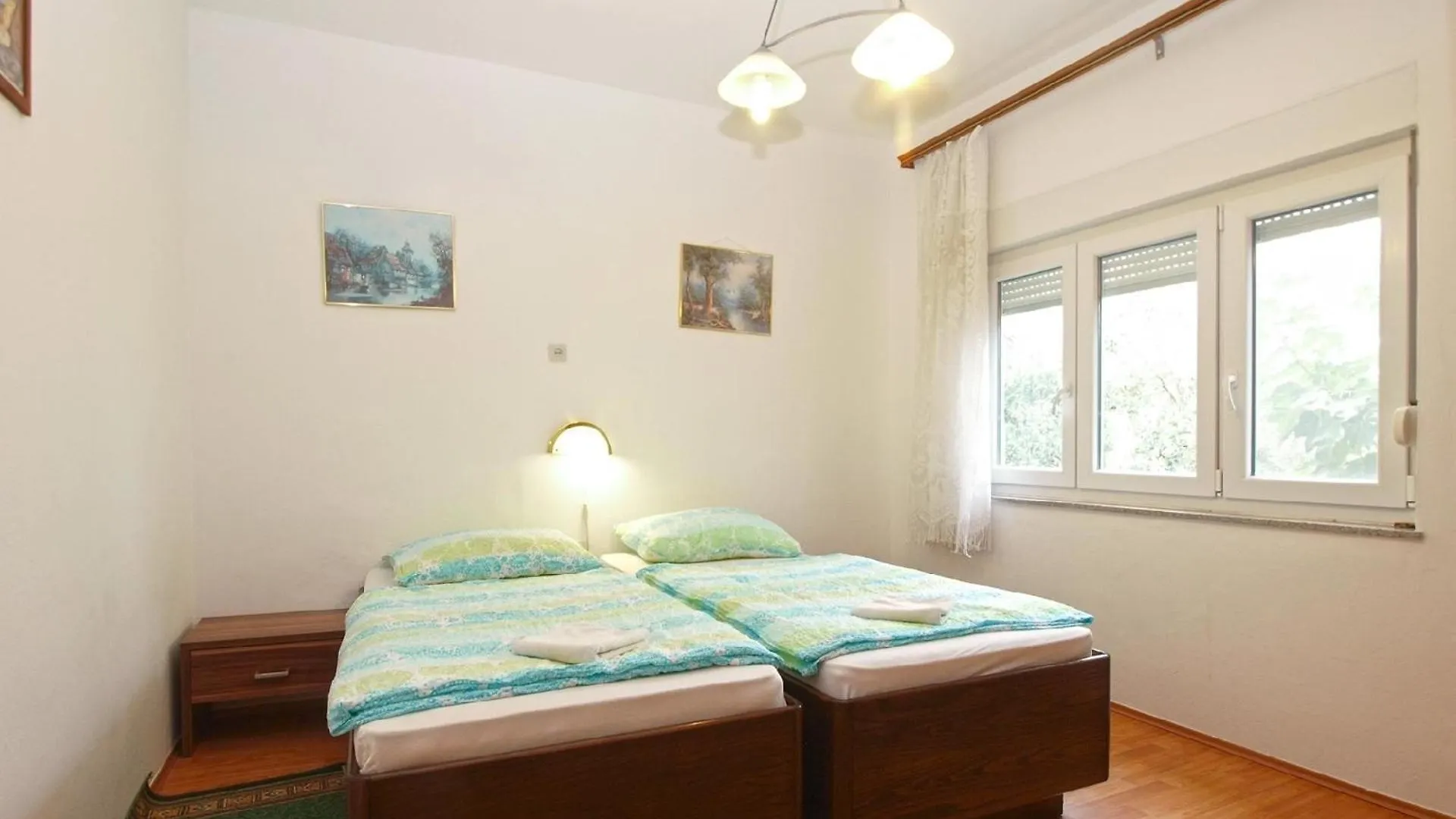 Apartment Ferienwohnung Fuer 5 Personen Ca 52 Qm In Liznjan, Istrien Suedkueste Von Istrien
